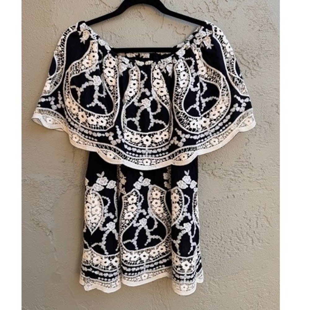 Anne Fontaine Black White Eyelet Lace Off Shoulder Ruffle Mini Dress MEDIUM Boho